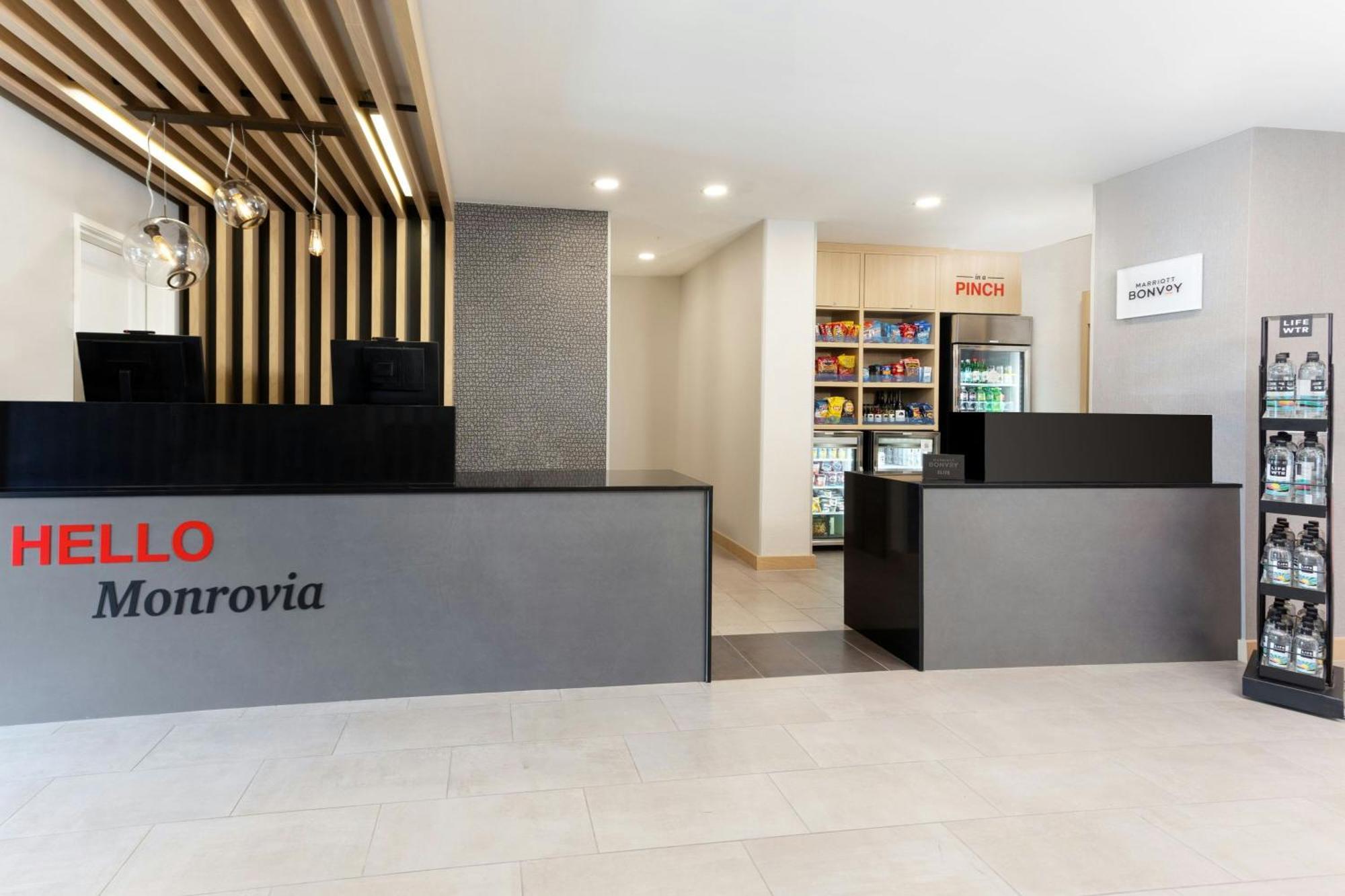 Towneplace Suites By Marriott Monrovia Zewnętrze zdjęcie